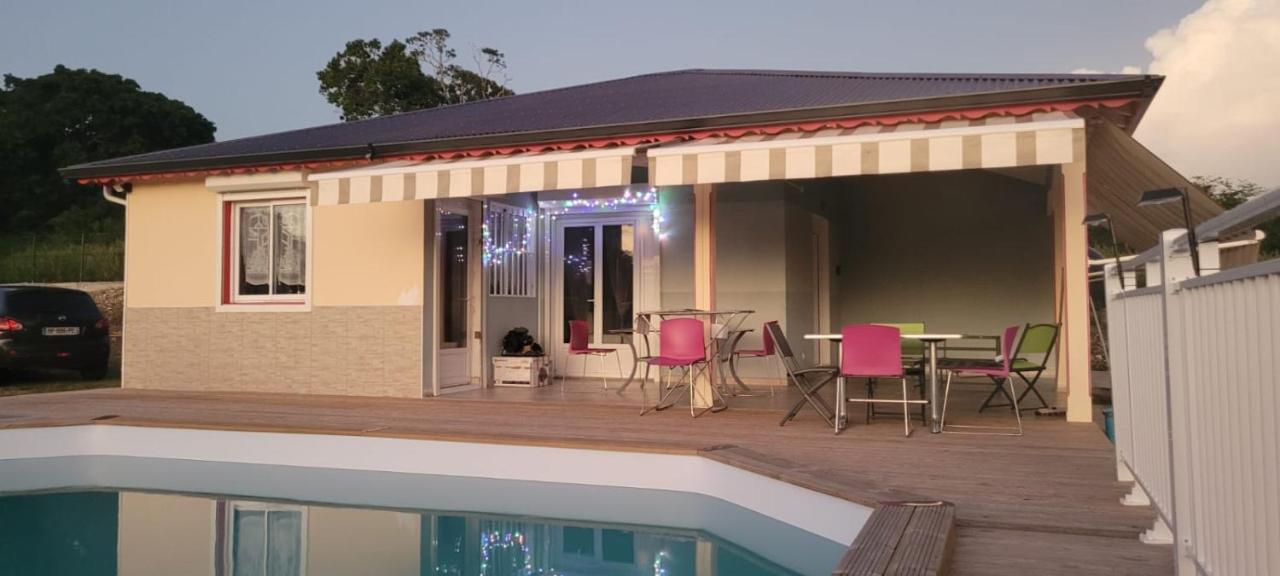 villa domaine des palétuviers Le Moule Extérieur photo